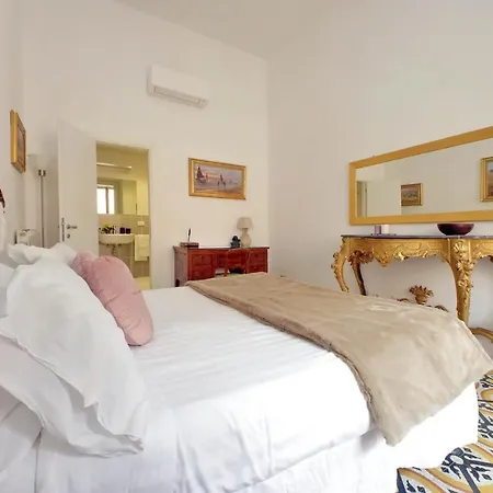 Treasurerome Grand Boheme Family * Roma