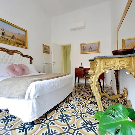 Treasurerome Grand Boheme Family Apartment